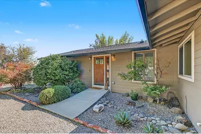 3583 Ross Lane, Central Point, OR 97502 - Photo 5