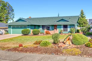 3527 Brannon Dr, Medford, OR 97504 - Photo 1