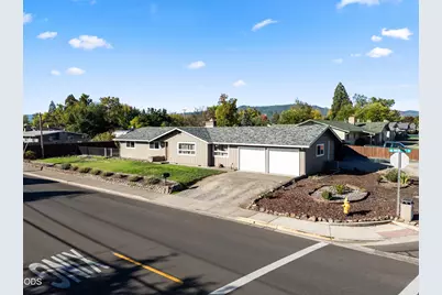 1163 N 3rd Street, Central Point, OR 97502 - Photo 31