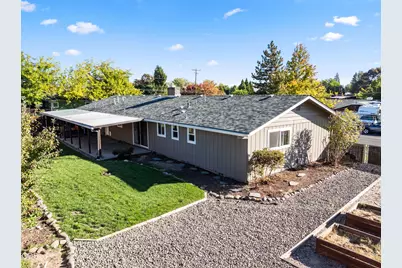 1163 N 3rd Street, Central Point, OR 97502 - Photo 33