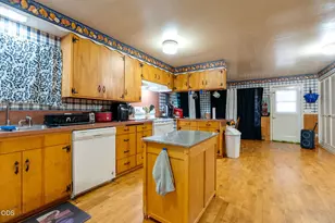 5961 Lookingglass Rd, Roseburg, OR 97471 - Photo 27