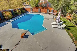 1021 NW Starlite Pl, Grants Pass, OR 97526 - Photo 57