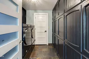 1021 NW Starlite Pl, Grants Pass, OR 97526 - Photo 21