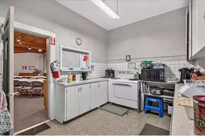 540 N Holly Street, Medford, OR 97501 - Photo 15