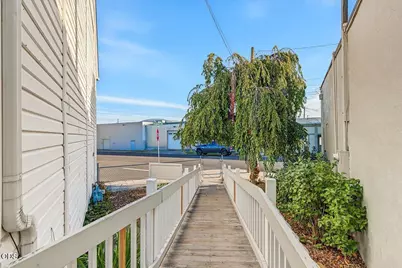 540 N Holly Street, Medford, OR 97501 - Photo 21
