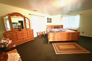 259 Borica Dr, Selma, OR 97538 - Photo 11