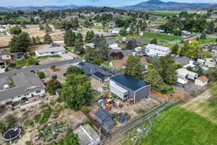 3098 NE Tennessee Ln, Prineville, OR 97754 - Photo 59