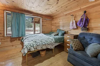 67439 Highway 20, Bend, OR 97703 - Photo 21