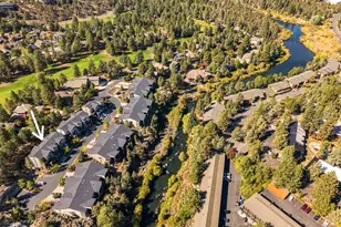 3051 NW Canyon Springs Pl, Bend, OR 97703 - Photo 3