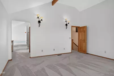 1573 NW City View Drive, Bend, OR 97703 - Photo 11