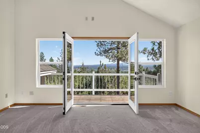 1573 NW City View Drive, Bend, OR 97703 - Photo 9