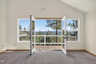 1573 NW City View Dr, Bend, OR 97703 - Photo 9