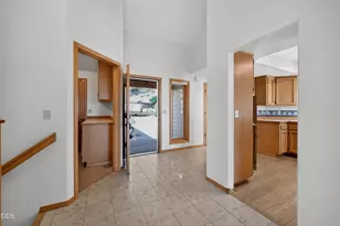 1573 NW City View Dr, Bend, OR 97703 - Photo 13