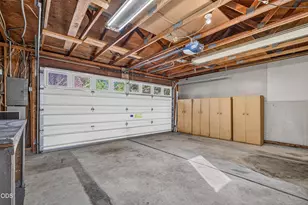 482 Drager St, Ashland, OR 97520 - Photo 23
