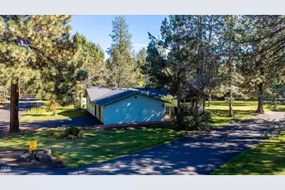 20757 Saint George Court, Bend, OR 97702 - Photo 5