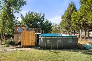 585 Craiglea Dr, Eagle Point, OR 97524 - Photo 33