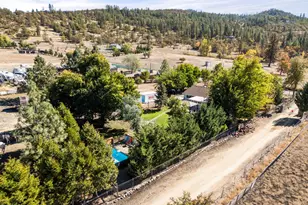 585 Craiglea Dr, Eagle Point, OR 97524 - Photo 49
