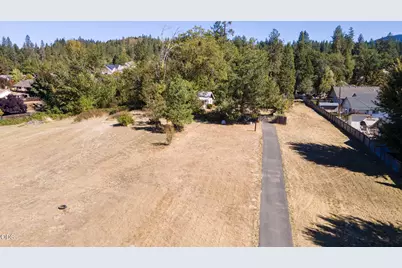2849 Williams Highway, Grants Pass, OR 97527 - Photo 33