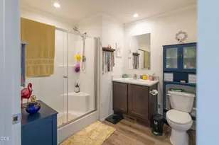 460 Arnos St, Talent, OR 97540 - Photo 13