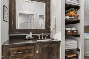 70435 Cutmint, Black Butte Ranch, OR 97759 - Photo 25