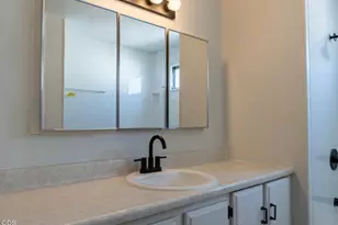 1246 2nd Ave, Gold Hill, OR 97525 - Photo 13