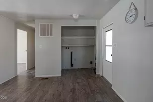 1246 2nd Ave, Gold Hill, OR 97525 - Photo 9