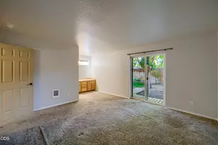 2120 NW Ivy Ave, Redmond, OR 97756 - Photo 15