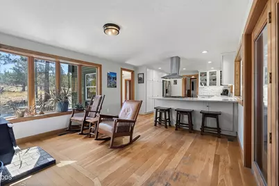 69173 Bay Drive, Sisters, OR 97759 - Photo 15