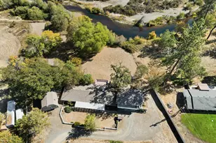 259 Queens Branch Rd, Rogue River, OR 97537 - Photo 55