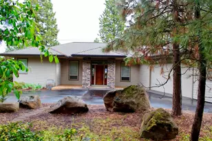 11547 Kestrel Rd, Klamath Falls, OR 97601 - Photo 1