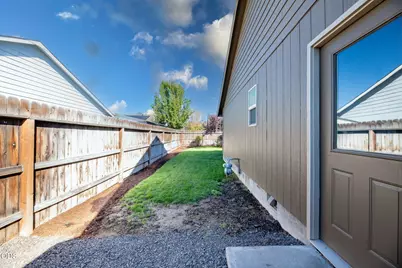 2142 NE Wolverine Loop, Prineville, OR 97754 - Photo 39