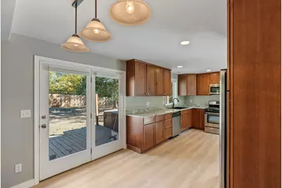 20886 King David Avenue, Bend, OR 97702 - Photo 29