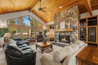 58210 McNary Lane #1, Sunriver, OR 97707 - Photo 1