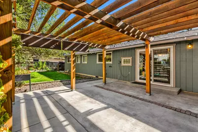 508 NE Lafayette Avenue, Bend, OR 97701 - Photo 21
