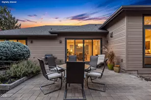 704 Golden Pheasant Dr, Redmond, OR 97756 - Photo 45