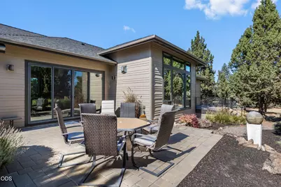 704 Golden Pheasant Drive, Redmond, OR 97756 - Photo 41