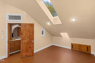 827 Tyler Creek Rd, Ashland, OR 97520 - Photo 23