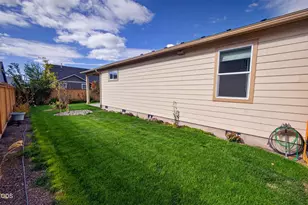411 SE Stetson Ct, Prineville, OR 97754 - Photo 41
