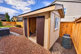 411 SE Stetson Ct, Prineville, OR 97754 - Photo 31