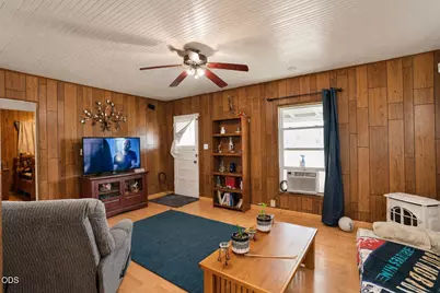 12231 Highway 62, Eagle Point, OR 97524 - Photo 11