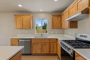 2724 Denton Trail, Grants Pass, OR 97527 - Photo 15