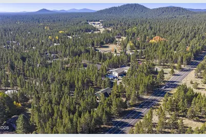 17171 Spring River Road, Bend, OR 97707 - Photo 45