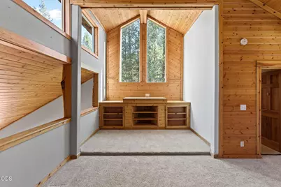 17171 Spring River Road, Bend, OR 97707 - Photo 19