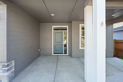 1646 NW Upas Avenue, Redmond, OR 97756 - Photo 5