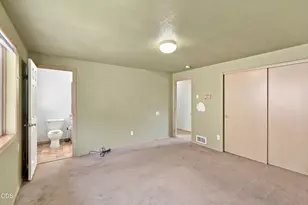 18525 E Evans Creek Rd, Rogue River, OR 97537 - Photo 17