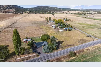 12929 Or-66, Klamath Falls, OR 97601 - Photo 1