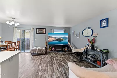 1375 Circle Wood Drive, Central Point, OR 97502 - Photo 7