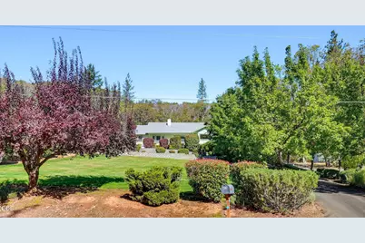 42 Tenney Drive, Rogue River, OR 97537 - Photo 3