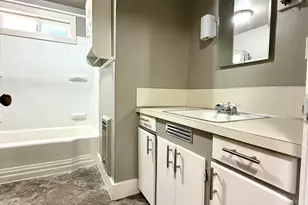 330 Donald St, Klamath Falls, OR 97601 - Photo 15