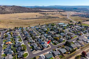 915 NE Yew St, Prineville, OR 97754 - Photo 33